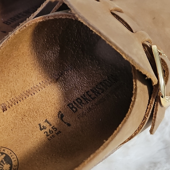 Birkenstock Buckley Clogs - Picture 2 of 13